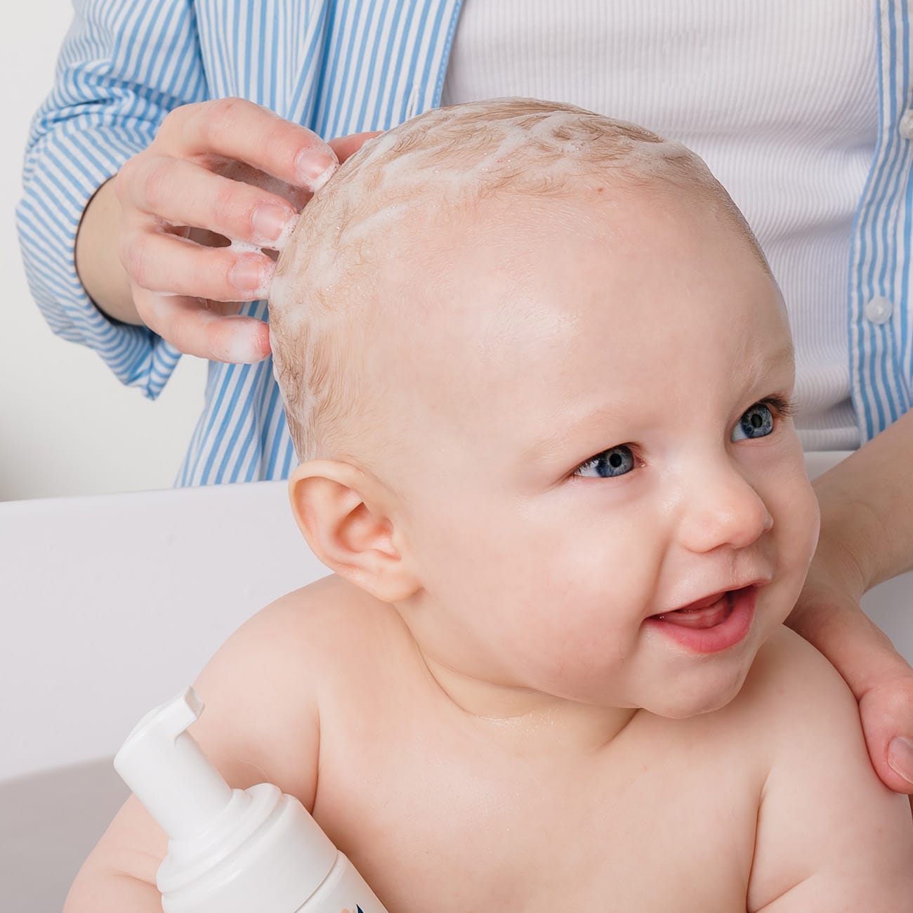 biolane-milchschorf-babyshampoo-hafer-150-ml image 5