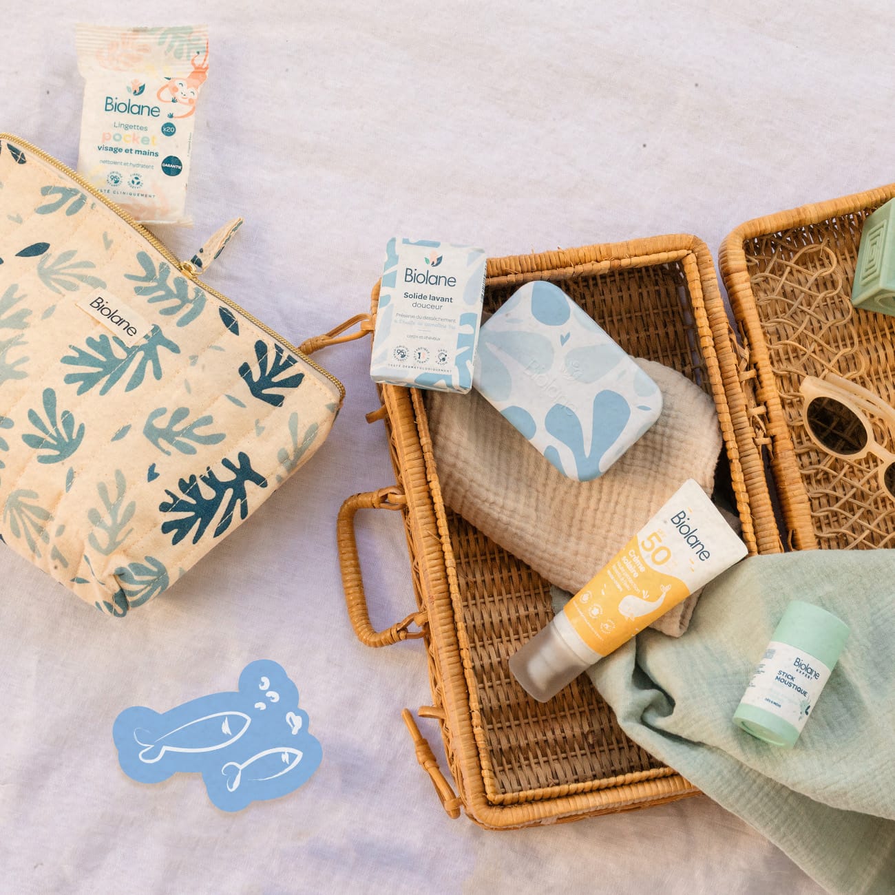 biolane-voyage-baby-reiseset-kulturtasche-stick image 2
