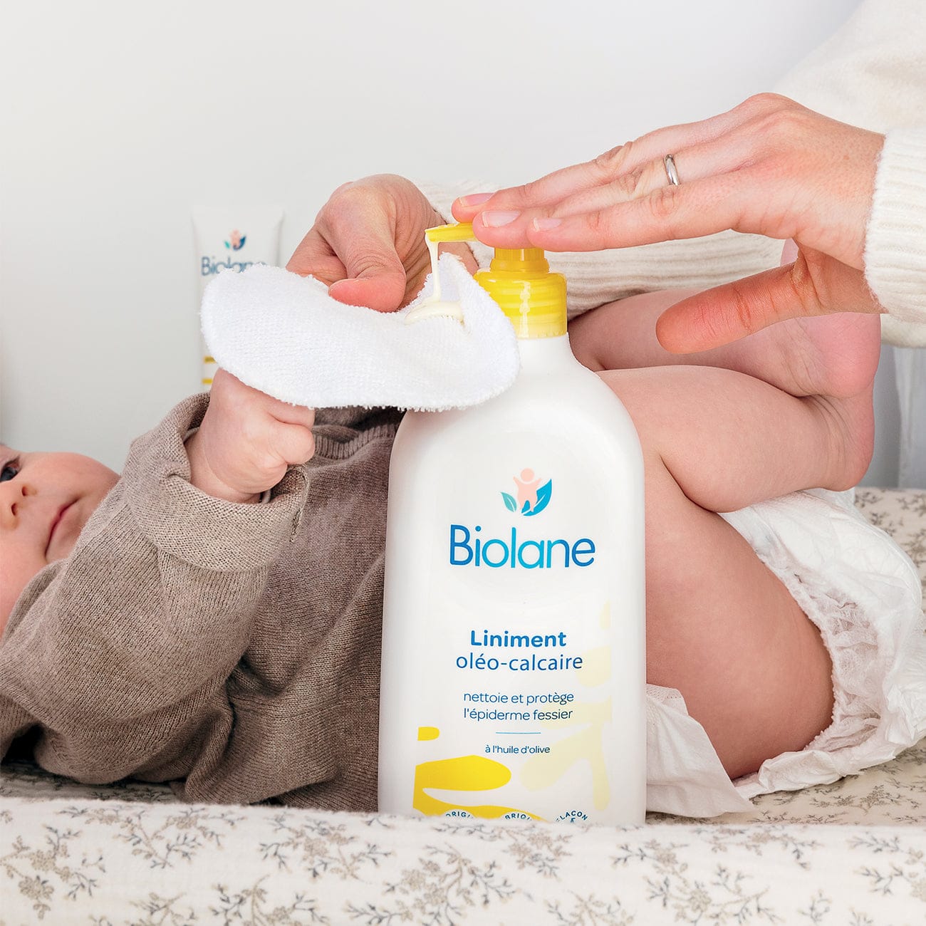 biolane-liniment-ol-o-calcaire-baby-4er-pack-olive image 3